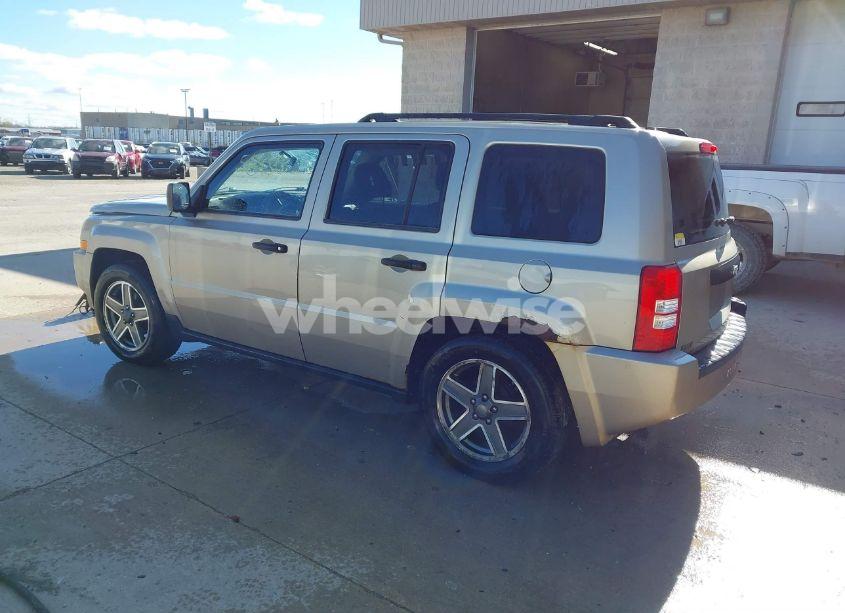 Photo 3 of 2009 Jeep Patriot SPORT (VIN 1J4FT28B59D195435)