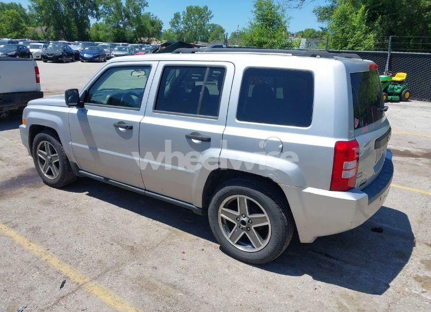 Photo 3 of 2009 Jeep Patriot SPORT (VIN 1J4FT28B69D110330)
