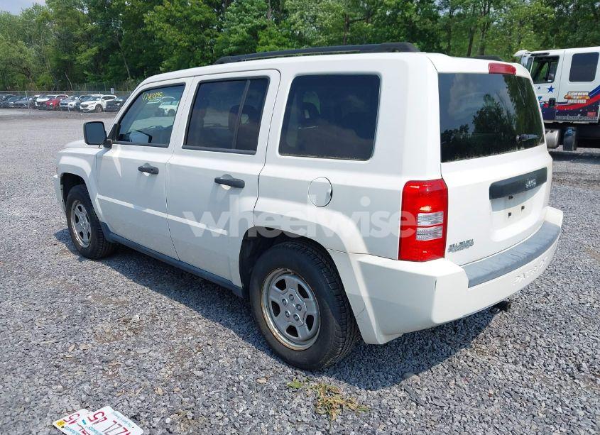 Photo 3 of 2009 Jeep Patriot SPORT (VIN 1J4FT28B69D218995)