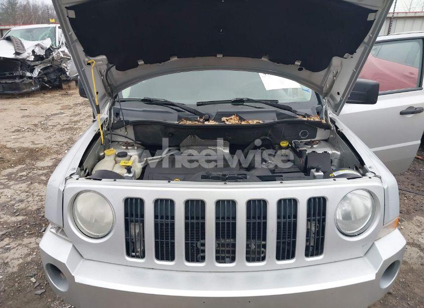 Photo 10 of 2009 Jeep Patriot SPORT (VIN 1J4FT28B79D146950)