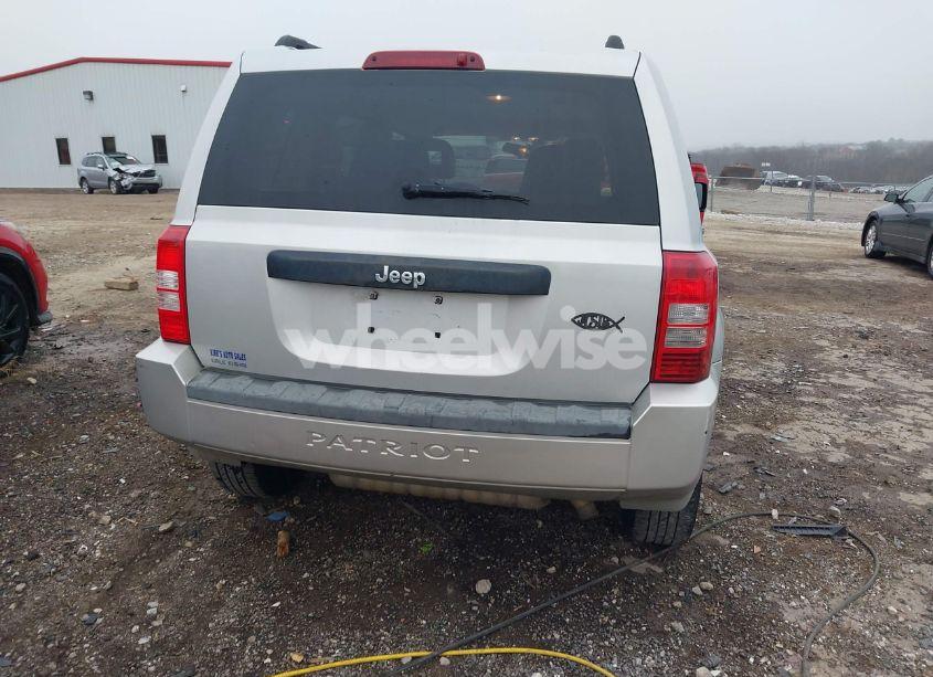 Photo 16 of 2009 Jeep Patriot SPORT (VIN 1J4FT28B79D146950)