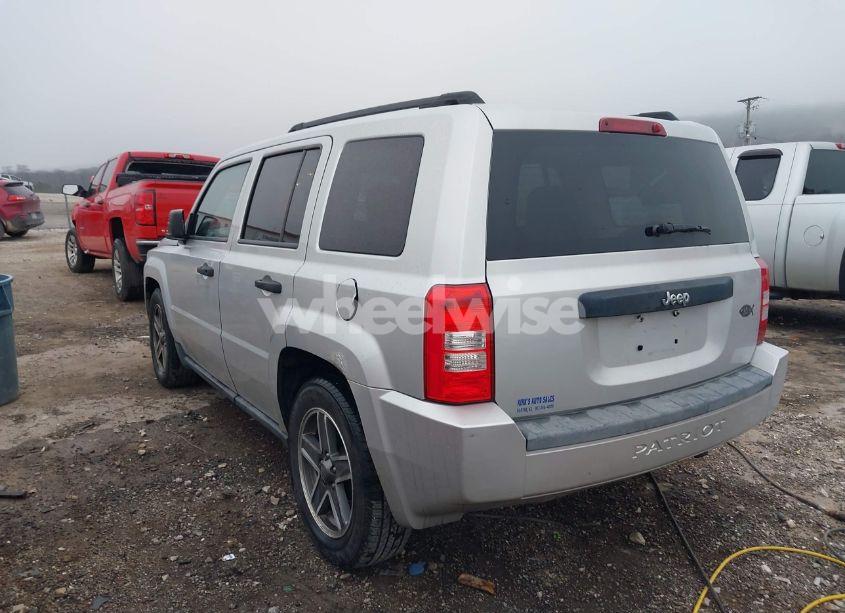 Photo 3 of 2009 Jeep Patriot SPORT (VIN 1J4FT28B79D146950)