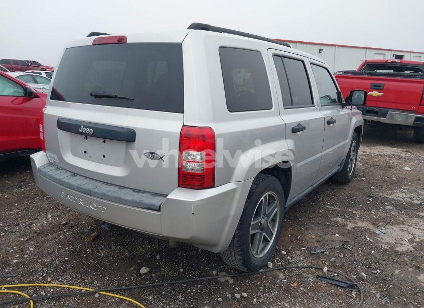 Photo 4 of 2009 Jeep Patriot SPORT (VIN 1J4FT28B79D146950)