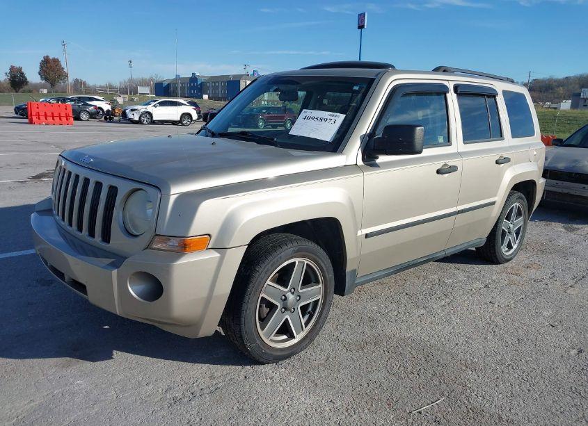 Photo 2 of 2009 Jeep Patriot SPORT (VIN 1J4FT28B79D155079)