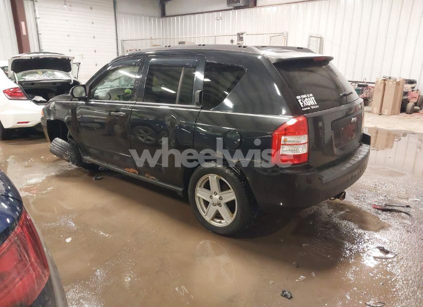 Photo 3 of 2009 Jeep Compass SPORT (VIN 1J4FT47A89D189181)