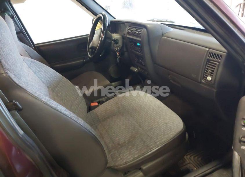 Photo 5 of 2000 Jeep Cherokee SPORT (VIN 1J4FT48S5YL231141)