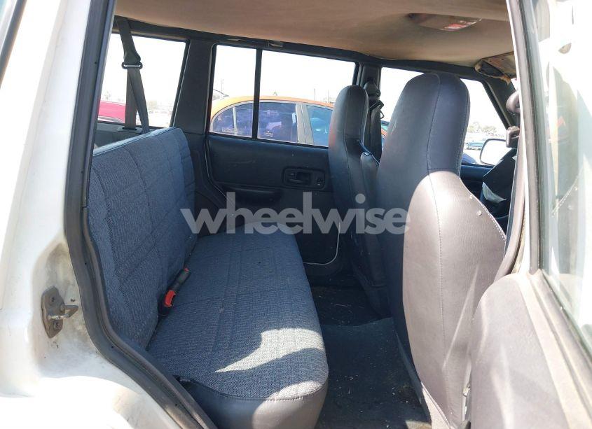 Photo 8 of 2001 Jeep Cherokee SPORT (VIN 1J4FT48S81L507558)