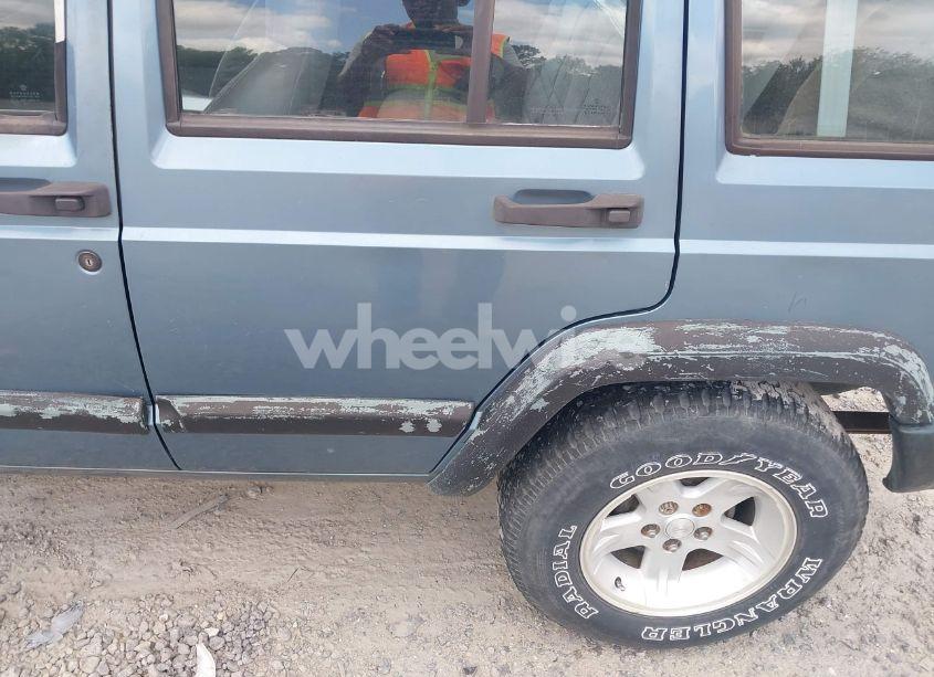 Photo 6 of 1998 Jeep Cherokee CLASSIC/SPORT (VIN 1J4FT68S6WL272337)