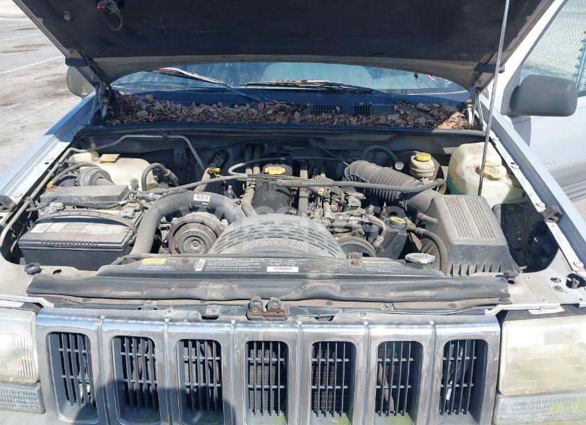 Photo 10 of 1996 Jeep Grand CHEROKEE LAREDO (VIN 1J4FX58S2TC397006)