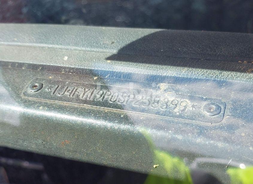 Photo 9 of 1995 Jeep Wrangler / YJ S/RIO GRANDE (VIN 1J4FY19P0SP258399)