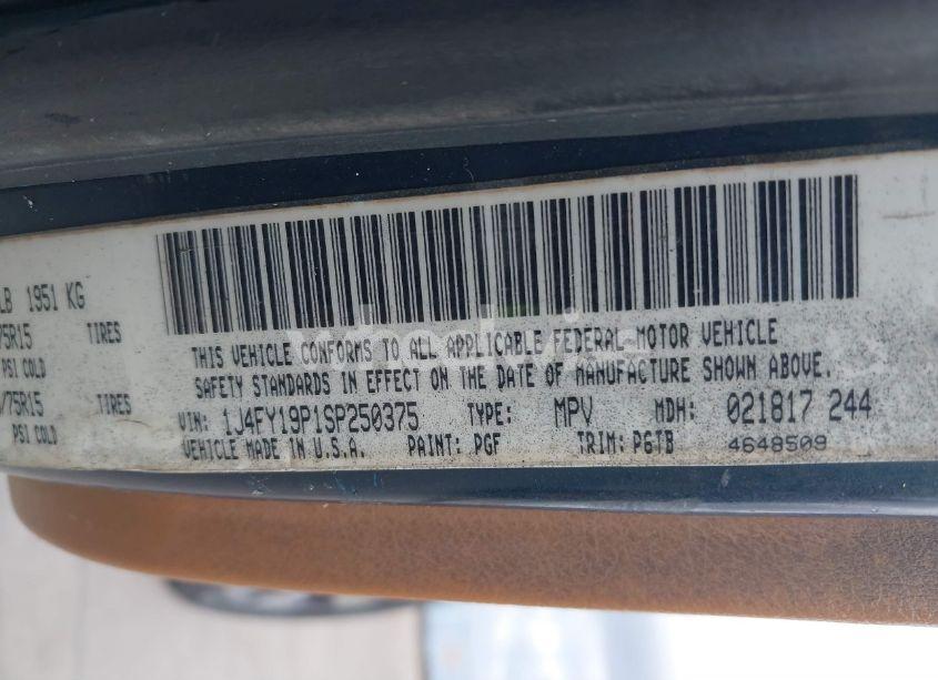 Photo 9 of 1995 Jeep Wrangler / YJ S/RIO GRANDE (VIN 1J4FY19P1SP250375)