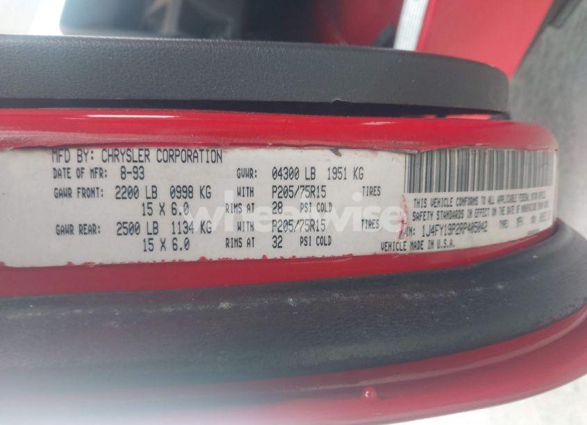 Photo 9 of 1994 Jeep Wrangler / YJ S (VIN 1J4FY19P2RP405042)