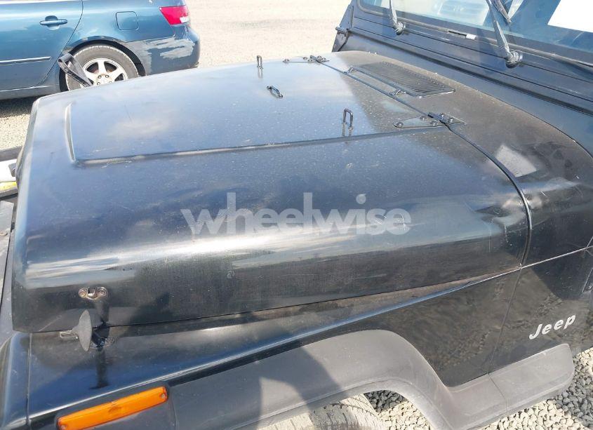 Photo 6 of 1994 Jeep Wrangler / YJ S (VIN 1J4FY19P3RP434078)