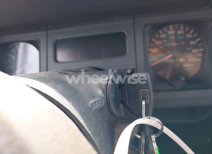 Photo 11 of 1994 Jeep Wrangler / YJ S (VIN 1J4FY19P5RP418092)