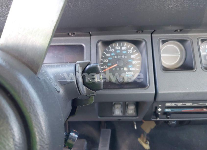 Photo 11 of 1995 Jeep Wrangler / YJ S/RIO GRANDE (VIN 1J4FY19P6SP243356)