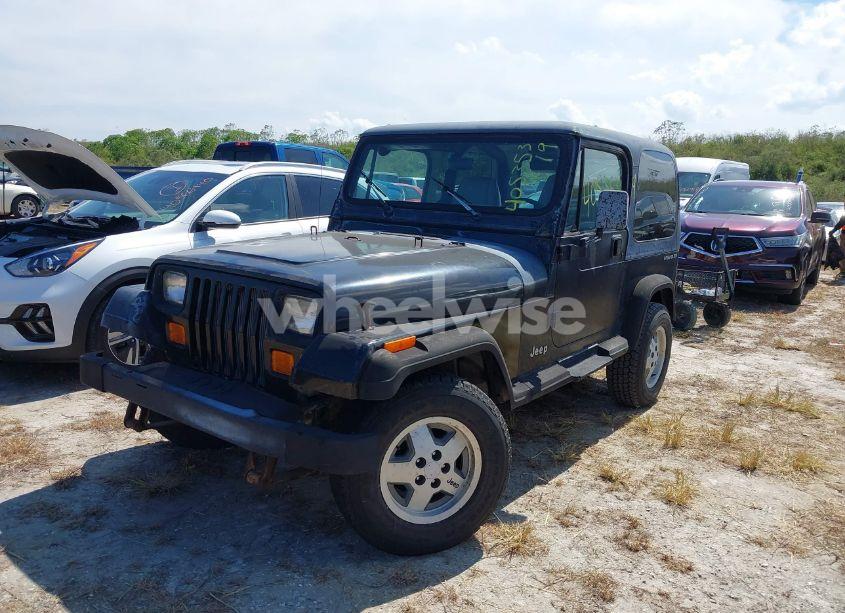 Photo 2 of 1995 Jeep Wrangler / YJ S/RIO GRANDE (VIN 1J4FY19P6SP243356)