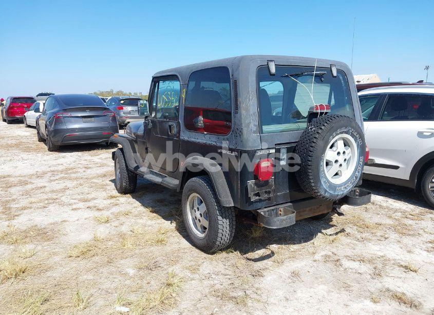Photo 3 of 1995 Jeep Wrangler / YJ S/RIO GRANDE (VIN 1J4FY19P6SP243356)
