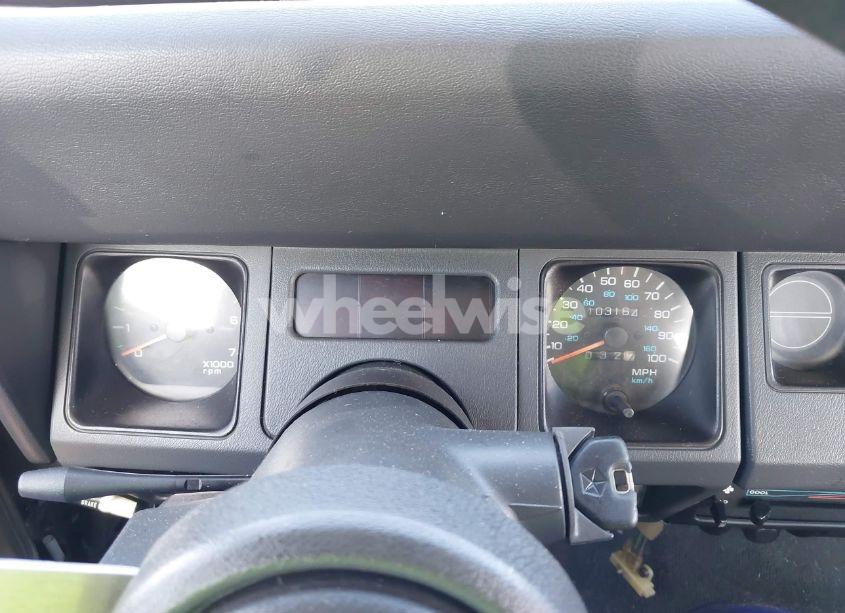 Photo 7 of 1995 Jeep Wrangler / YJ S/RIO GRANDE (VIN 1J4FY19P6SP243356)