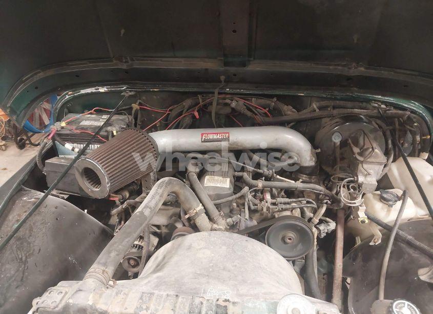 Photo 10 of 1995 Jeep Wrangler / YJ S/RIO GRANDE (VIN 1J4FY19P6SP304205)