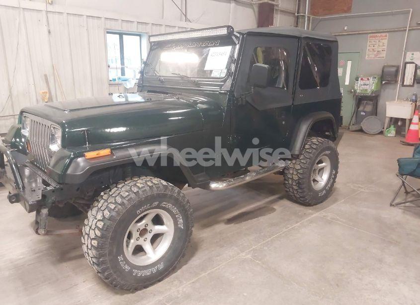 Photo 2 of 1995 Jeep Wrangler / YJ S/RIO GRANDE (VIN 1J4FY19P6SP304205)