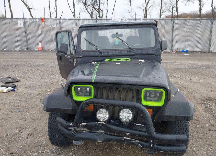 Photo 12 of 1993 Jeep Wrangler / YJ S (VIN 1J4FY19PXPP221531)