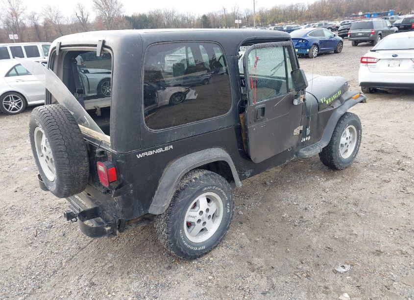Photo 4 of 1993 Jeep Wrangler / YJ S (VIN 1J4FY19PXPP221531)