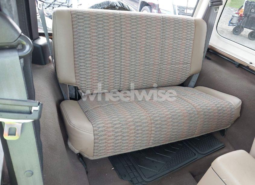 Photo 8 of 1999 Jeep Wrangler SPORT (VIN 1J4FY19S0XP430555)