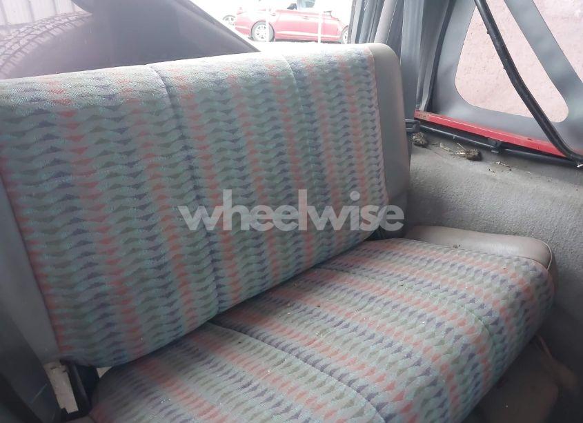 Photo 8 of 1997 Jeep Wrangler SPORT (VIN 1J4FY19S2VP426553)