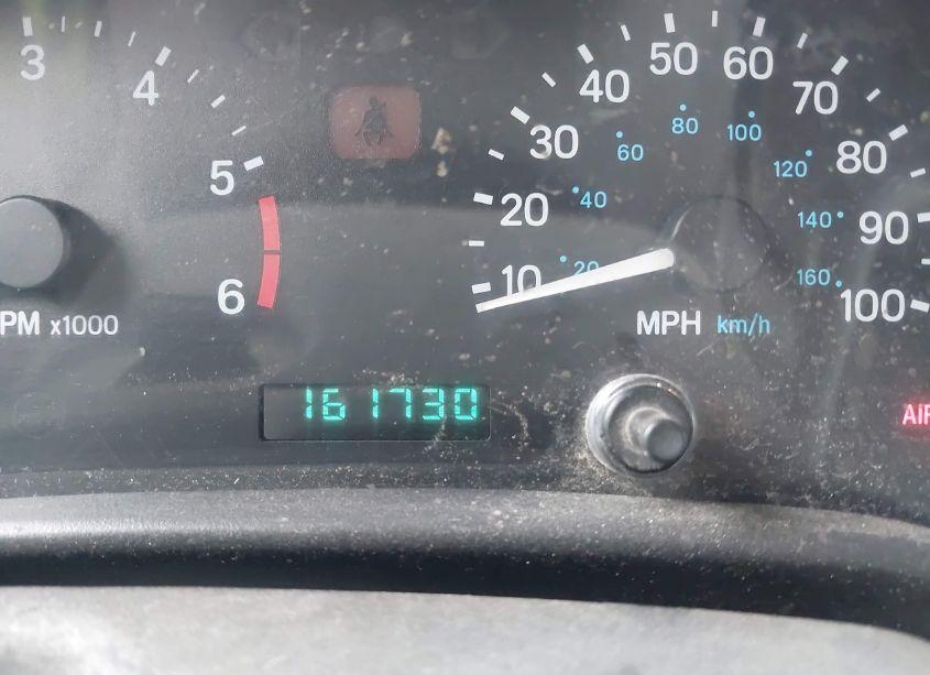 Photo 15 of 1999 Jeep Wrangler SPORT (VIN 1J4FY19S2XP470989)