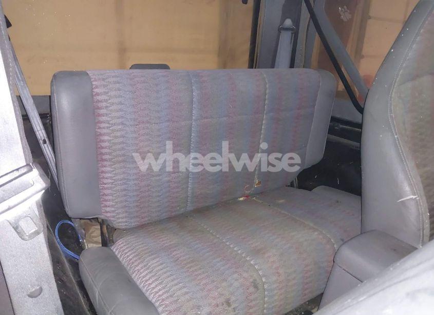 Photo 8 of 1998 Jeep Wrangler SPORT (VIN 1J4FY19S4WP715824)