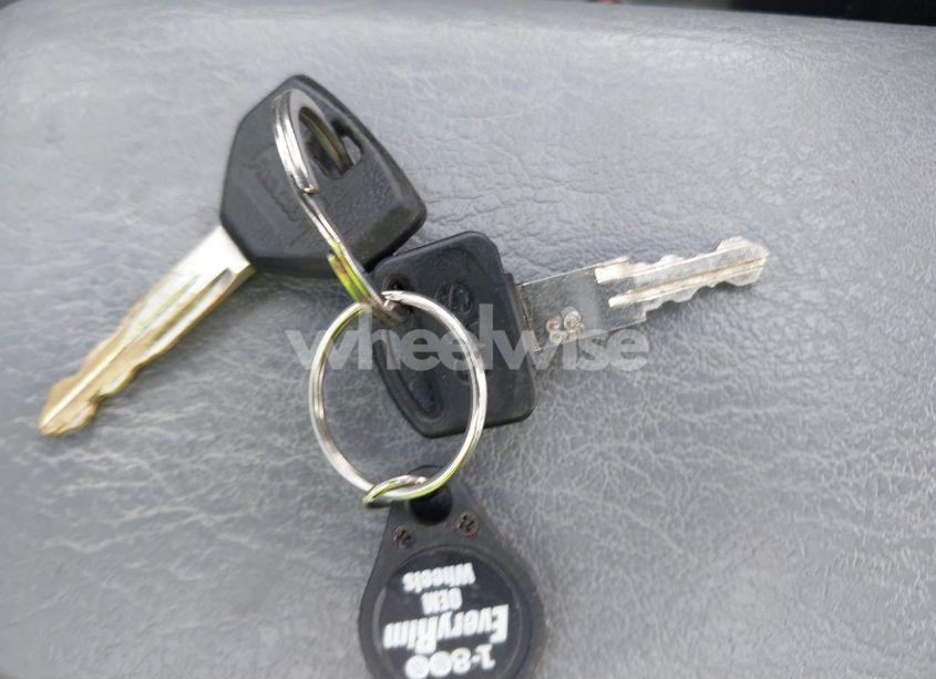 Photo 11 of 1998 Jeep Wrangler SPORT (VIN 1J4FY19S5WP727237)