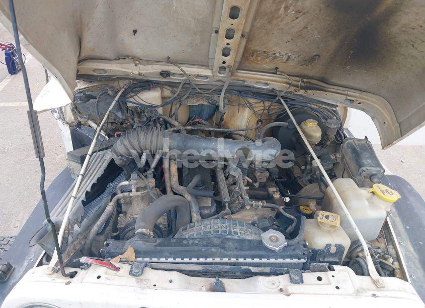 Photo 10 of 1998 Jeep Wrangler SPORT (VIN 1J4FY19S5WP788331)