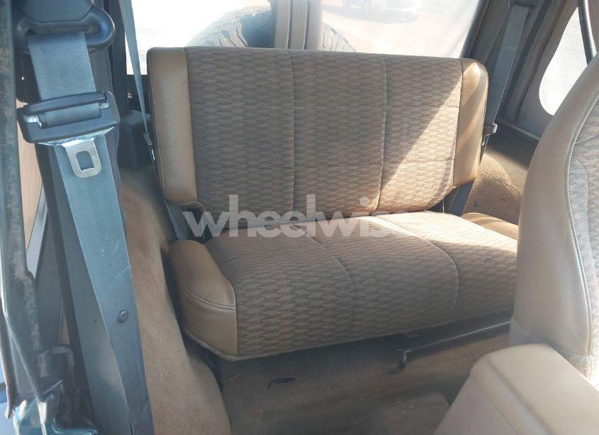 Photo 8 of 1998 Jeep Wrangler SPORT (VIN 1J4FY19S9WP752416)