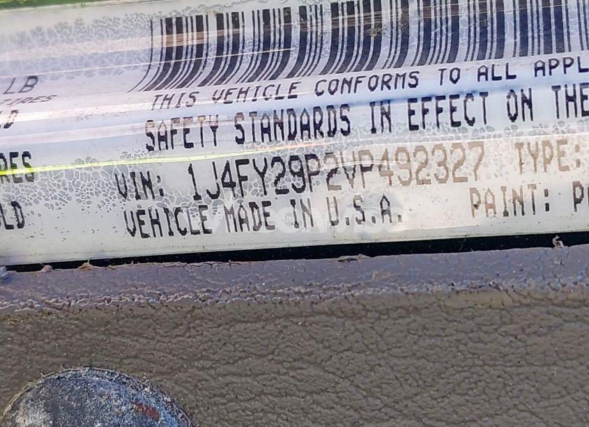 Photo 9 of 1997 Jeep Wrangler / TJ SE (VIN 1J4FY29P2VP492327)
