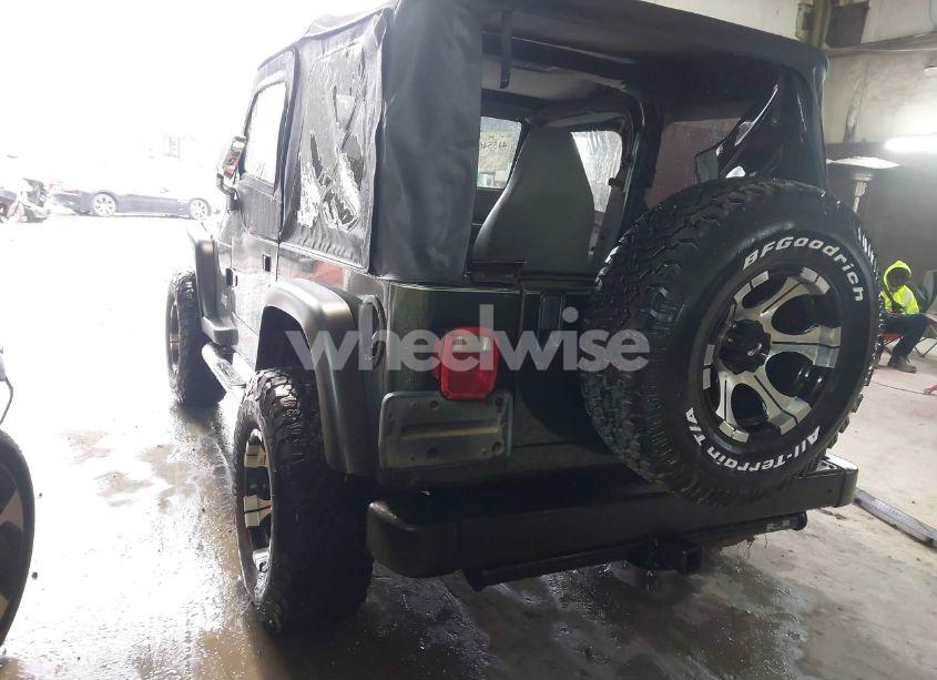 Photo 3 of 1998 Jeep Wrangler SE (VIN 1J4FY29P2WP733255)