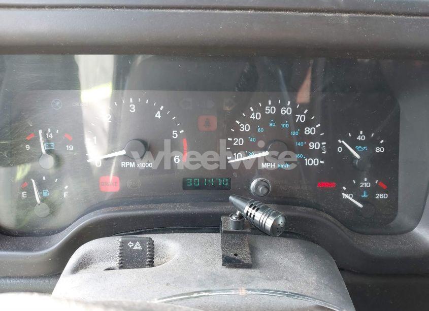 Photo 7 of 1999 Jeep Wrangler SE (VIN 1J4FY29P3XP485714)