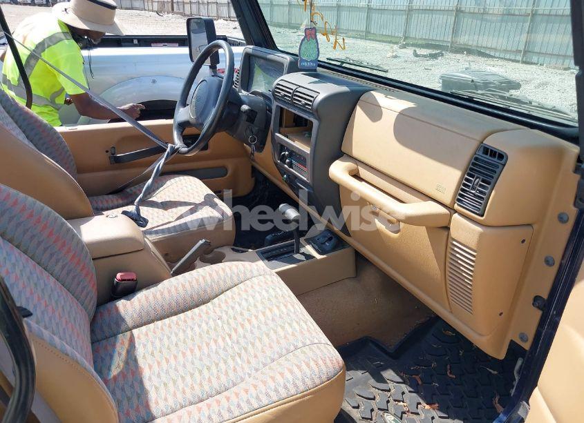 Photo 5 of 1997 Jeep Wrangler SE (VIN 1J4FY29P5VP426970)