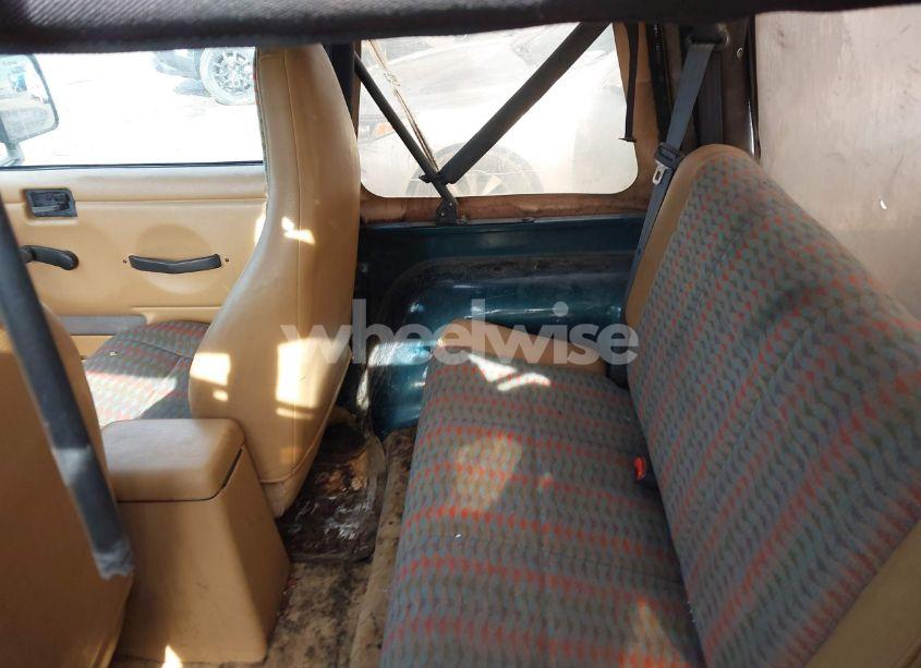 Photo 8 of 1997 Jeep Wrangler SE (VIN 1J4FY29P5VP497067)