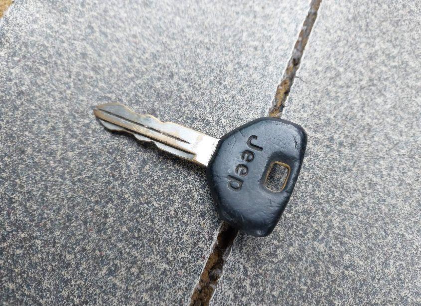 Photo 11 of 1999 Jeep Wrangler SE (VIN 1J4FY29P5XP408195)