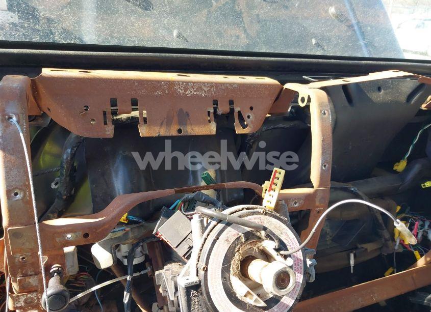 Photo 7 of 1997 Jeep Wrangler SE (VIN 1J4FY29P6VP438125)