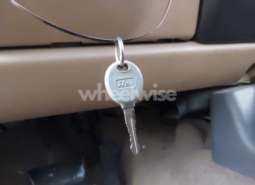 Photo 11 of 1999 Jeep Wrangler SE (VIN 1J4FY29P6XP408738)