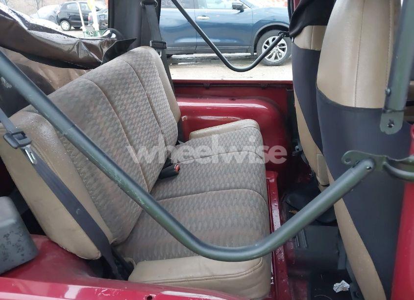 Photo 8 of 1999 Jeep Wrangler SE (VIN 1J4FY29P6XP408738)