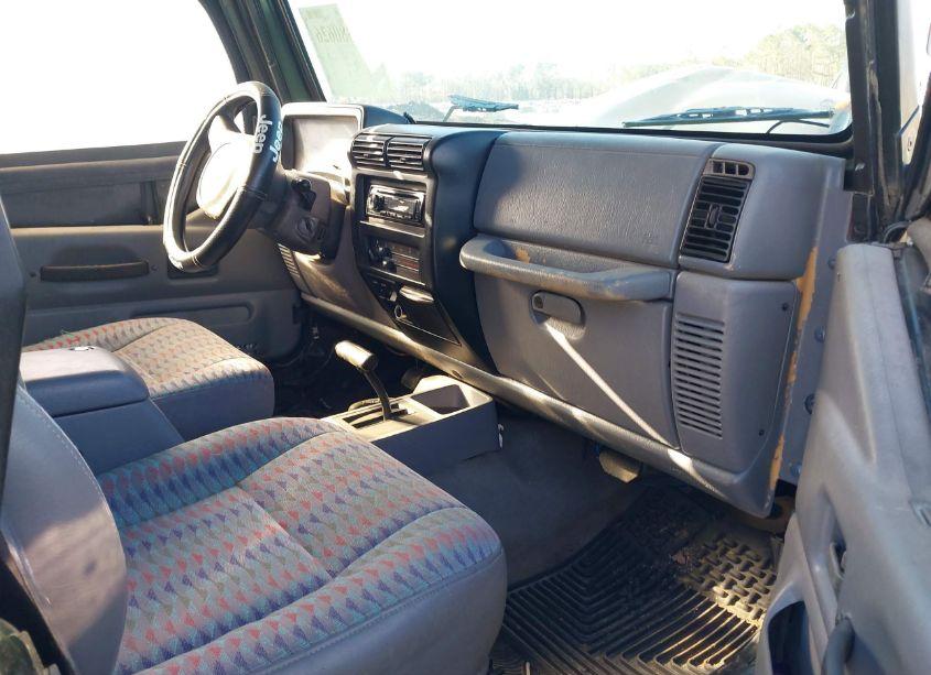 Photo 5 of 1997 Jeep Wrangler SE (VIN 1J4FY29P8VP520762)