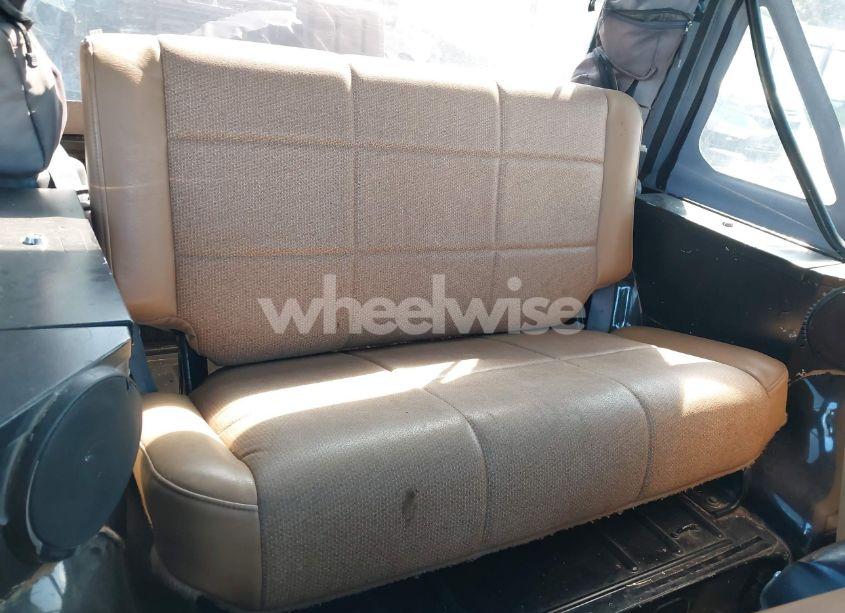 Photo 8 of 1998 Jeep Wrangler SE (VIN 1J4FY29P8WP702768)