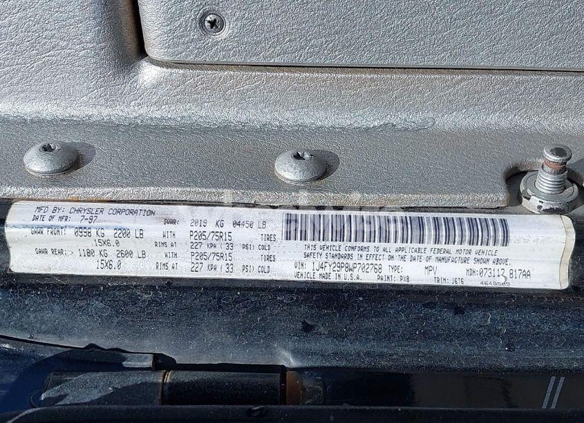 Photo 9 of 1998 Jeep Wrangler SE (VIN 1J4FY29P8WP702768)