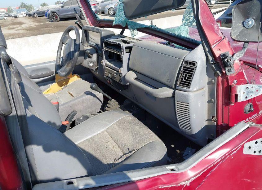 Photo 5 of 1998 Jeep Wrangler SE (VIN 1J4FY29P8WP759147)