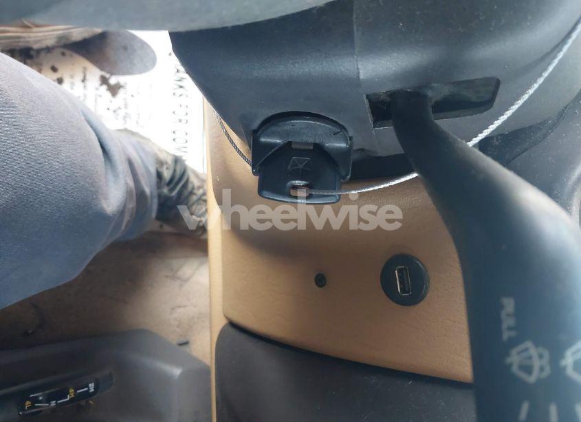 Photo 11 of 1997 Jeep Wrangler SE (VIN 1J4FY29P9VP464265)