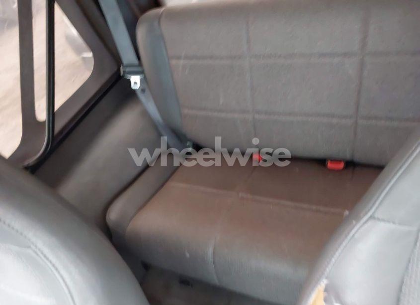 Photo 8 of 1998 Jeep Wrangler SE (VIN 1J4FY29P9WP792089)