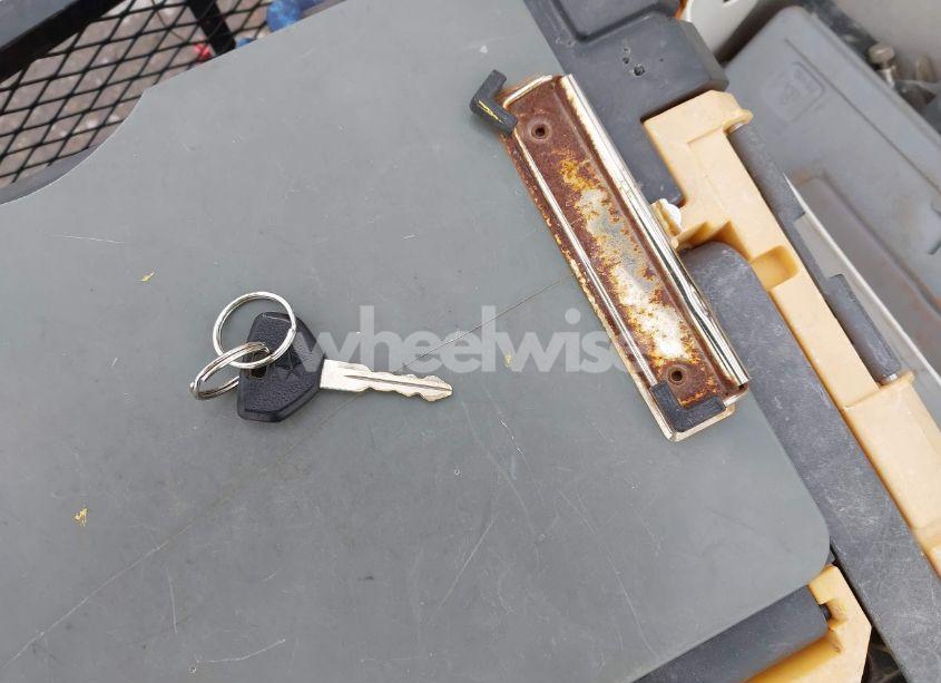 Photo 11 of 1998 Jeep Wrangler SE (VIN 1J4FY29P9WP793260)