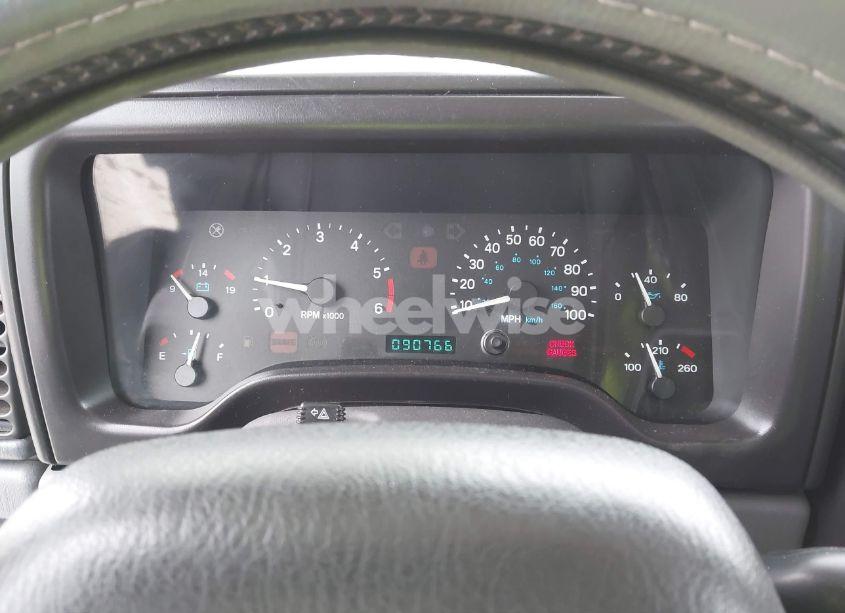 Photo 7 of 1998 Jeep Wrangler SE (VIN 1J4FY29P9WP793260)